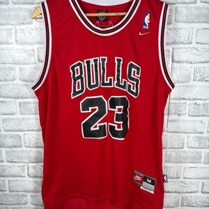 Vintage NIKE 90s Michael Jordan Chicago Bulls  Red Stitched Jersey Men M +2